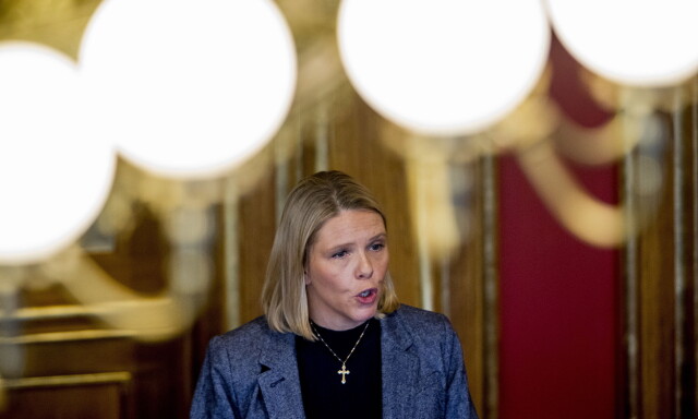 image: Kilder til NRK: Frp kan støtte en Høyre-regjering hvis Listhaug vrakes